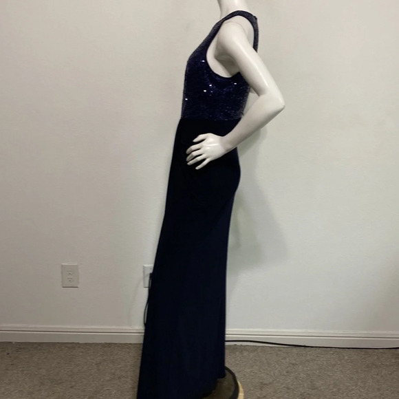Cache Navy Blue High Neck Sleeveless Sequin Long Maxi Gown Dress Size 8 - Picture 8 of 11